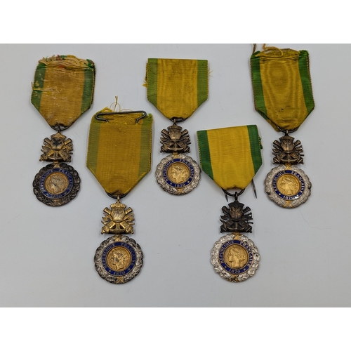 2150 - Five WWI French military Medaille Militaire Valeur Et Discipline medals