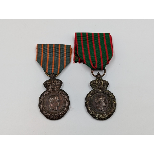 2151 - A pair of French Napoleon III 1857 - 1870 Saint Helena military medals