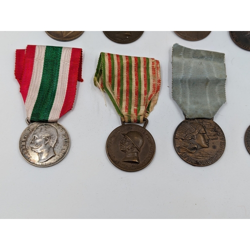 2215 - Ten Italian military medals to include WWII Ethiopia Campaign, WWI War, War Volunteers etc.