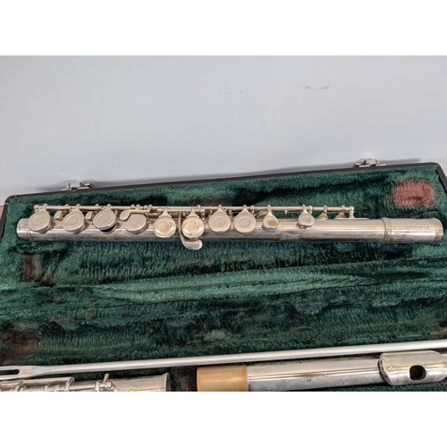 914 - A cased Sapphire by Rosetti student flute with cleaning rod