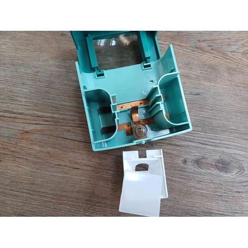 605 - A boxed vintage Paterson Viscount slide viewer with instructions and a collection of View-Master ste... 