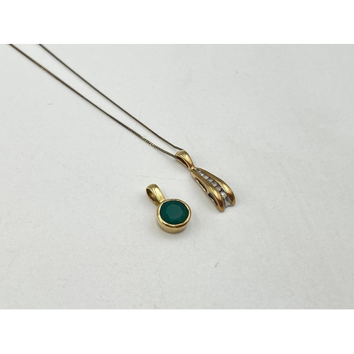 2037 - Two pieces of stamped 9ct gold jewellery, one diamond pendant necklace and one pendant - approx. gro... 