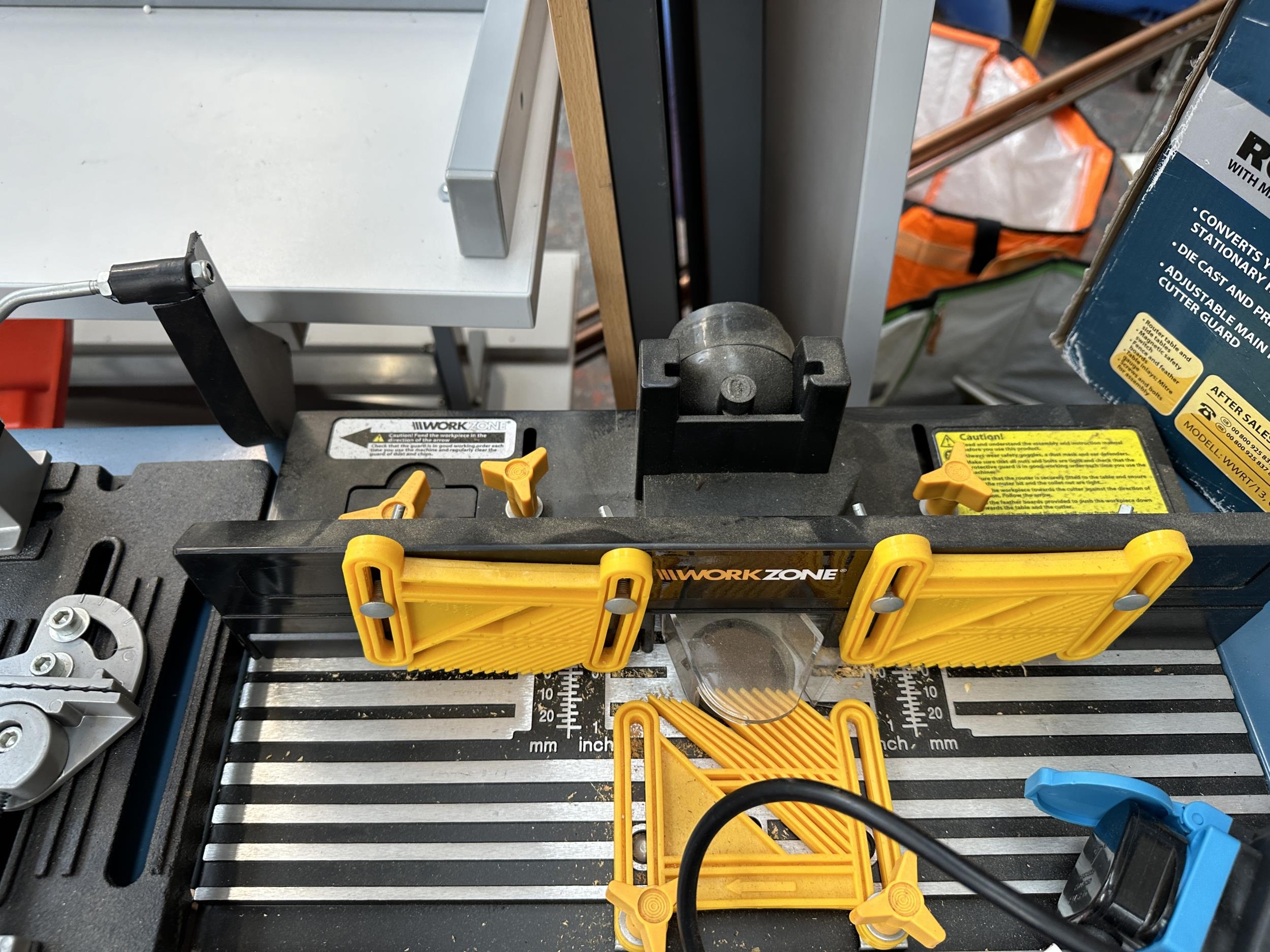 A Workzone 8181 Router table