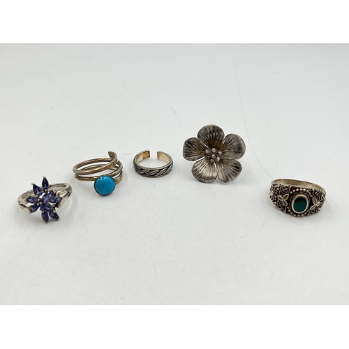 2010 - Five .925 silver rings to include turquoise, tanzanite etc. - approx. gross weight 24g