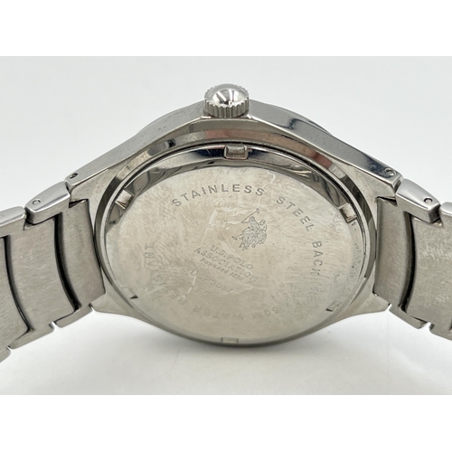 2015 - A U.S. Polo Association USP0037 stainless steel quartz men's wristwatch