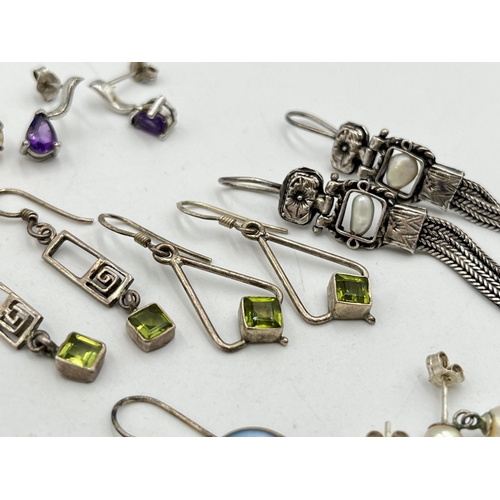 2035 - Seven pairs of .925 silver drop earrings to include amethyst, pearl, peridot etc. - approx. gross we... 