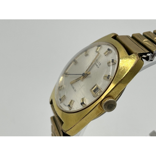 2039A - A mid 20th century Avia 17 jewels Incabloc men's wristwatch