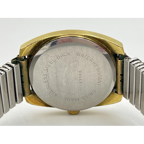 2039A - A mid 20th century Avia 17 jewels Incabloc men's wristwatch