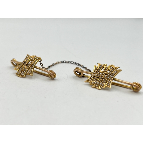 2052 - Two late 19th/early 20th century 15ct gold and seed pearl initial monogram pin brooches - approx. gr... 