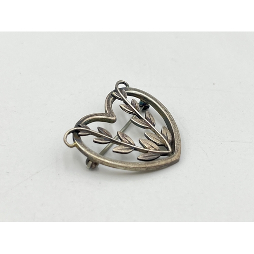 2089 - A Georg Jensen no. 242B .925 sterling silver brooch - approx. gross weight 3.6g