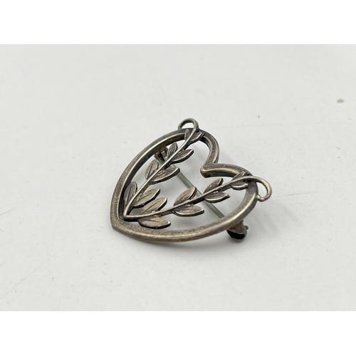 2089 - A Georg Jensen no. 242B .925 sterling silver brooch - approx. gross weight 3.6g