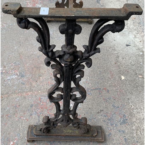 102 - A Victorian cast iron outdoor table base