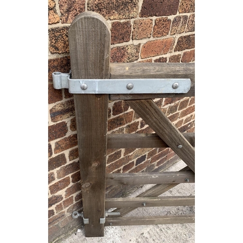 79 - A wooden gate - approx. 132cm high x 120cm wide