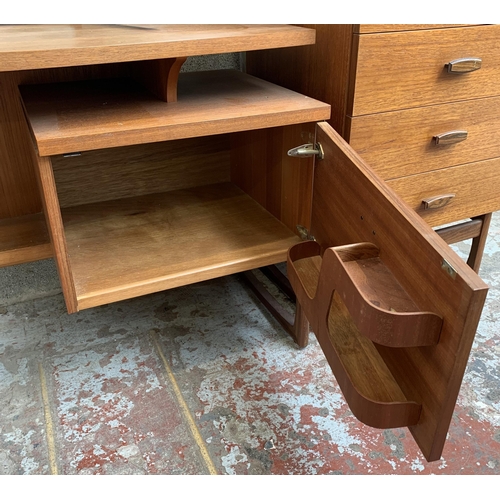 15 - A mid 20th century G Plan Quadrille teak dressing table - approx. 118cm high x 151cm wide x 46cm dee... 