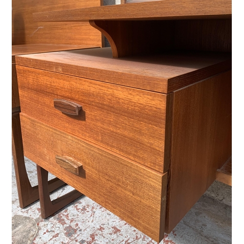 15 - A mid 20th century G Plan Quadrille teak dressing table - approx. 118cm high x 151cm wide x 46cm dee... 