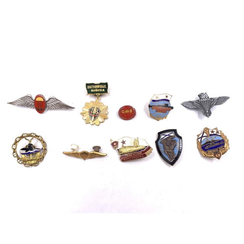 2231 - Ten military badges to include Soviet Naval, Atomic Sub Fleet, South Africa Parachute Wing etc.