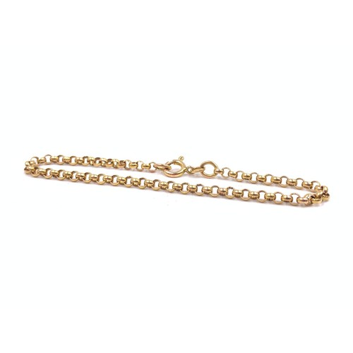 2095C - A 9ct gold belcher bracelet - approx. gross weight 4g and 18cm long unclasped