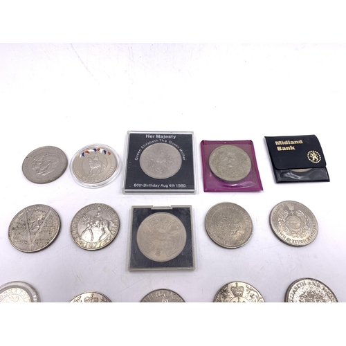 2243 - A collection of British commemorative coins to include 2002 Falkland Islands The Golden Jubilee 50p ... 