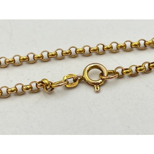 2095C - A 9ct gold belcher bracelet - approx. gross weight 4g and 18cm long unclasped