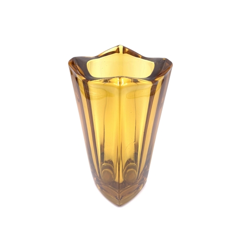 378 - A mid 20th century Rosice Sklo Union amber glass vase designed by Jiri Zejmon - approx. 20cm high