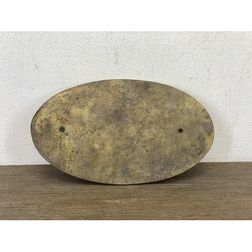 437 - An 'LMS Derby Rebuilt 1920' cast brass works plate - approx. 14.5cm high x 25.5cm wide