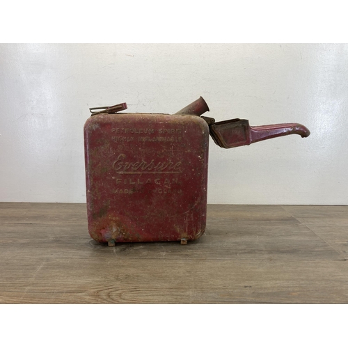 449 - A vintage Eversure Fillacan red metal petrol can