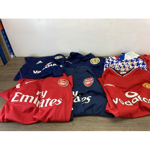 472 - A collection of football shirts to include England, Arsenal, Everton, Crewe Alexandra etc.