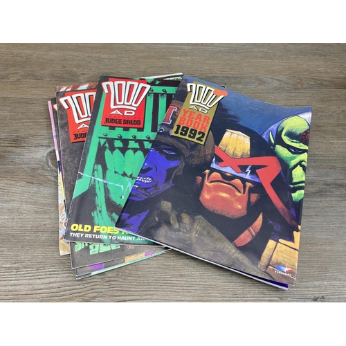 489 - A large collection of vintage 2000AD Judge Dread comics