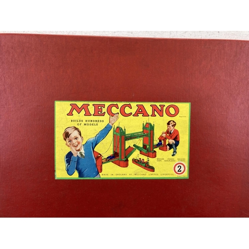 453 - A vintage boxed Meccano construction set