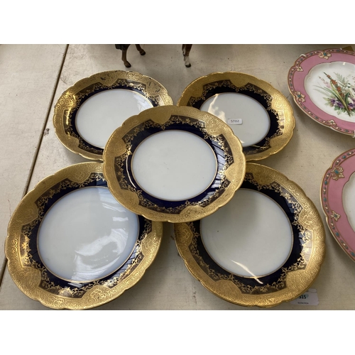 405 - A collection of ceramics to include two Worcester Royal Porcelain Works hand painted plates, five Ch... 