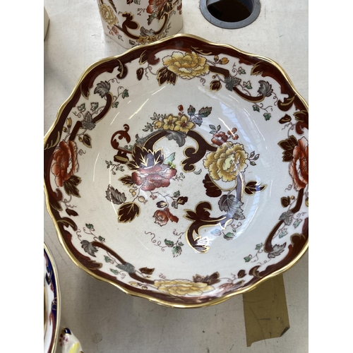 408 - Seven pieces of Mason's Ironstone pottery, five Brown Velvet and two Mandalay