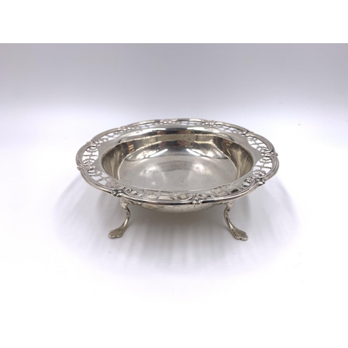 2137 - A George V William Hutton & Sons Ltd hallmarked Sheffield silver pierced footed bowl, dated 1913 - a... 