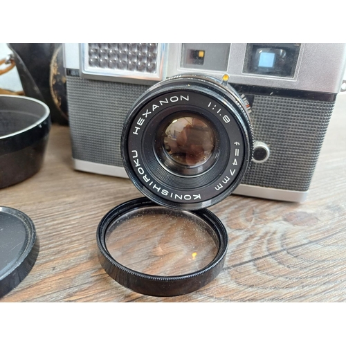 572 - Two Japanese 35mm rangefinder cameras, one late 1950s Beauty Super II and one mid 1960s Konica S III