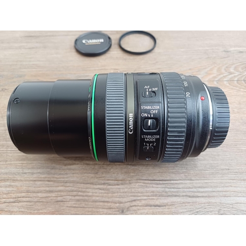 583 - A Canon Ultrasonic EF 70-300mm 1:4.5-5.6 DO IS USM zoom lens for Canon