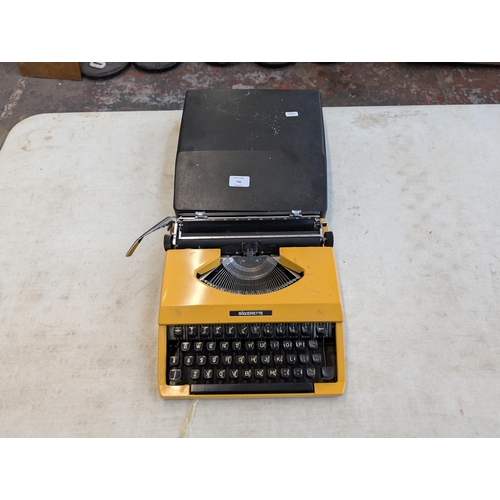 746 - A cased Silverette portable typewriter