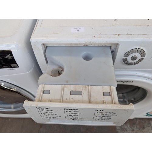 782 - A Hotpoint TCUD97B 9kg 60cm condenser tumble dryer