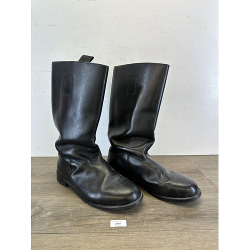 2210 - A pair of WWII German black leather Jack boots