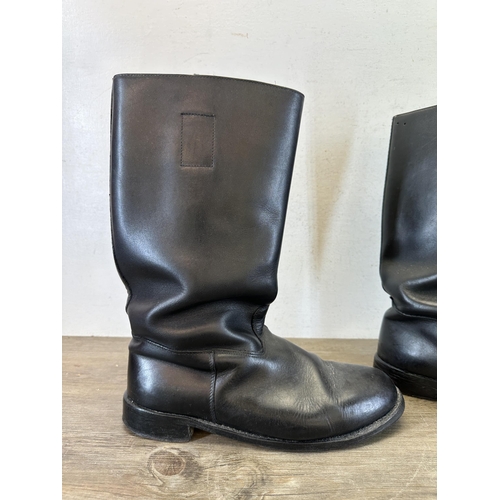 2210 - A pair of WWII German black leather Jack boots