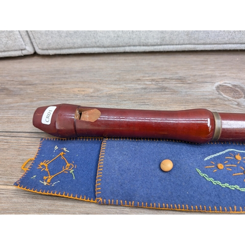 660 - A cased Schott's 'Concert' tenor recorder