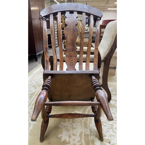 175 - A Victorian elm and beech farmhouse armchair - approx. 103cm high x 61cm wide x 44cm deep