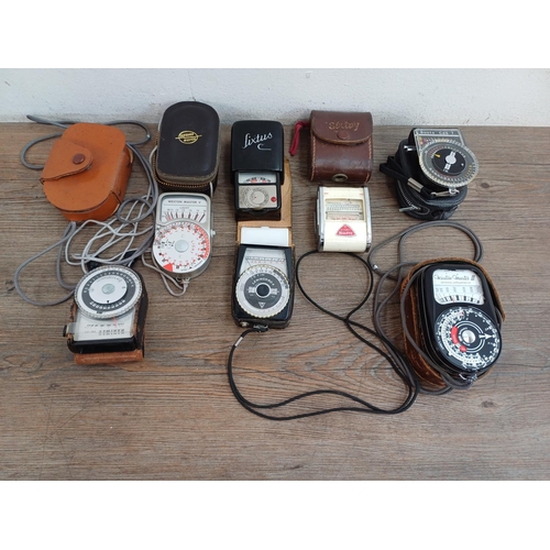 595A - Eight light meters, Gossen Sixtus C, Gossen Sixtry, two Weston master III (both A/F), Weston Master ... 