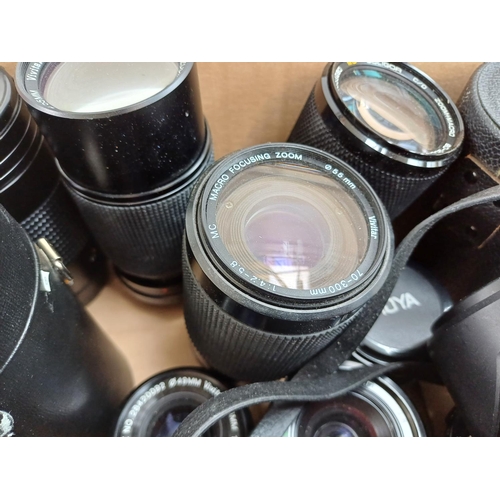 618 - A collection of camera lenses to include Chinon, Olympus Zuiko Digital, Olympus Zuiko OM-System, Min... 