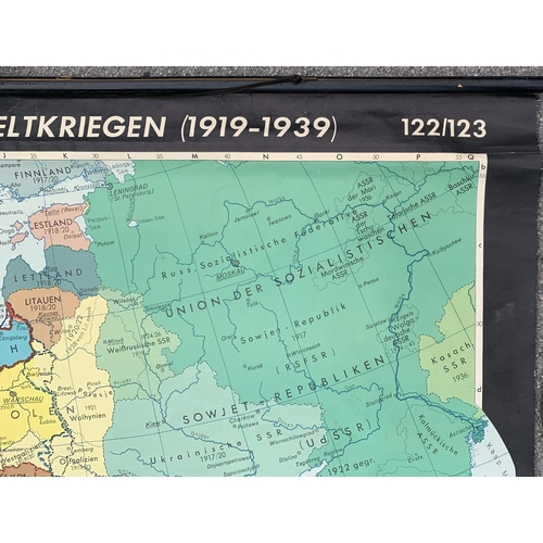 340 - A 1961 Velhagen & Kalsing German wall hanging World map