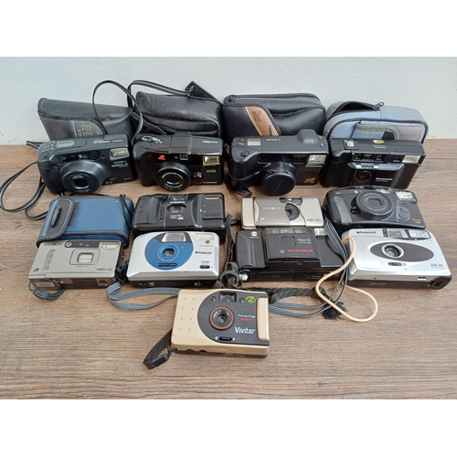 630 - A collection of compact cameras to include Minolta AF-E, Fujifilm DL-290 Zoom, Panasonic C-3000ZM Zo... 