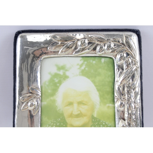 2194 - A .925 silver photo frame - approx. 19cm high x 15cm wide