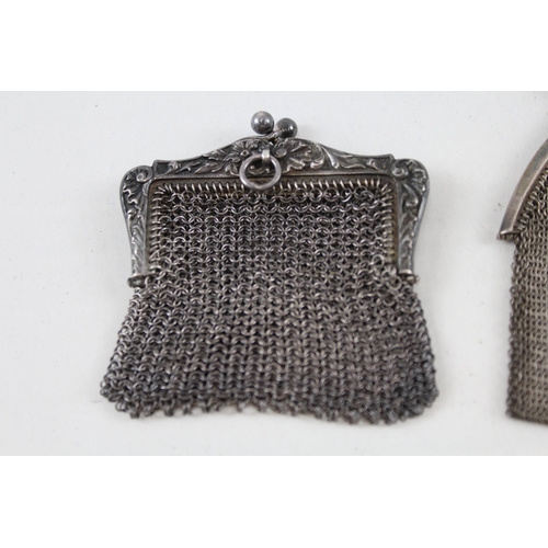 2205 - Two .800 silver chainmail lady's coin purses - approx. gross weight 82g