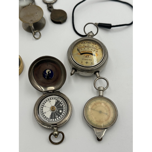 2225 - A collection of items to include Victorian Bryson Optician Edinburgh compensated pocket barometer, W... 