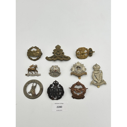 2280 - Ten military cap badges