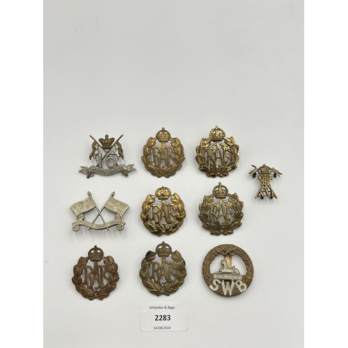 2283 - Ten military cap badges