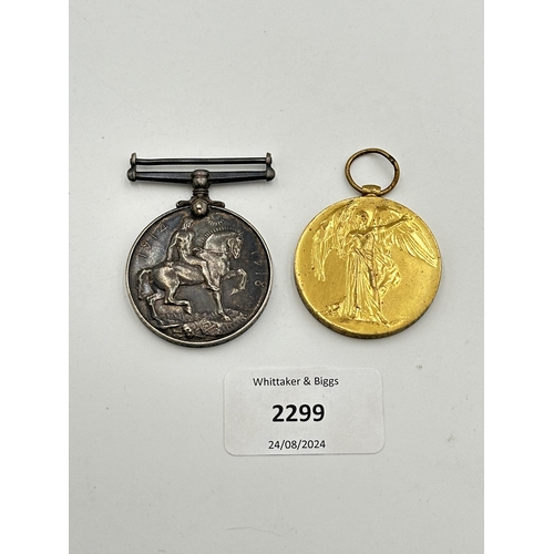 2299 - A WWI medal pair presented to 39288 Cpl. A. G. Austin Essex R.